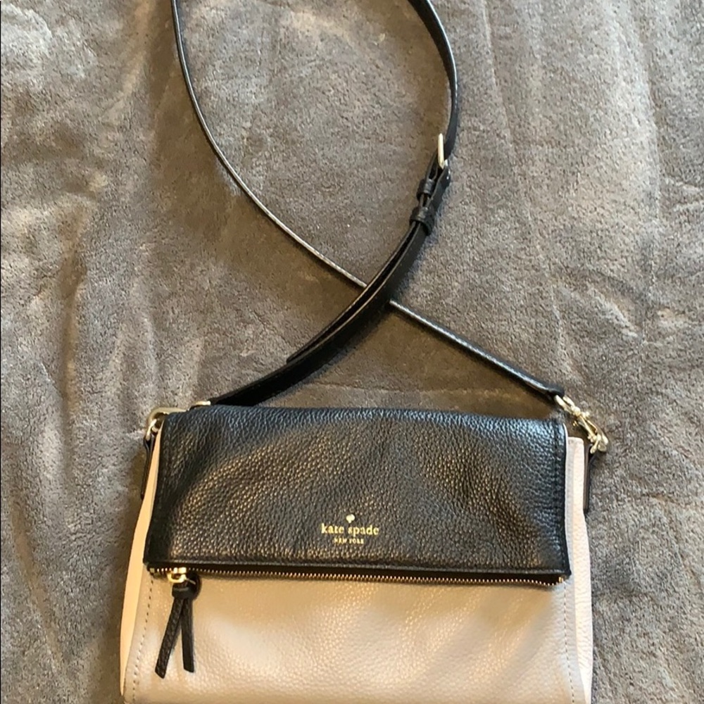Kate Spade crossbody purse